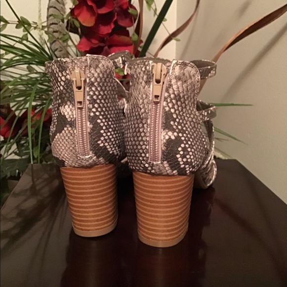 Fergalicious Snakeskin Sandals - Picture 3 of 5
